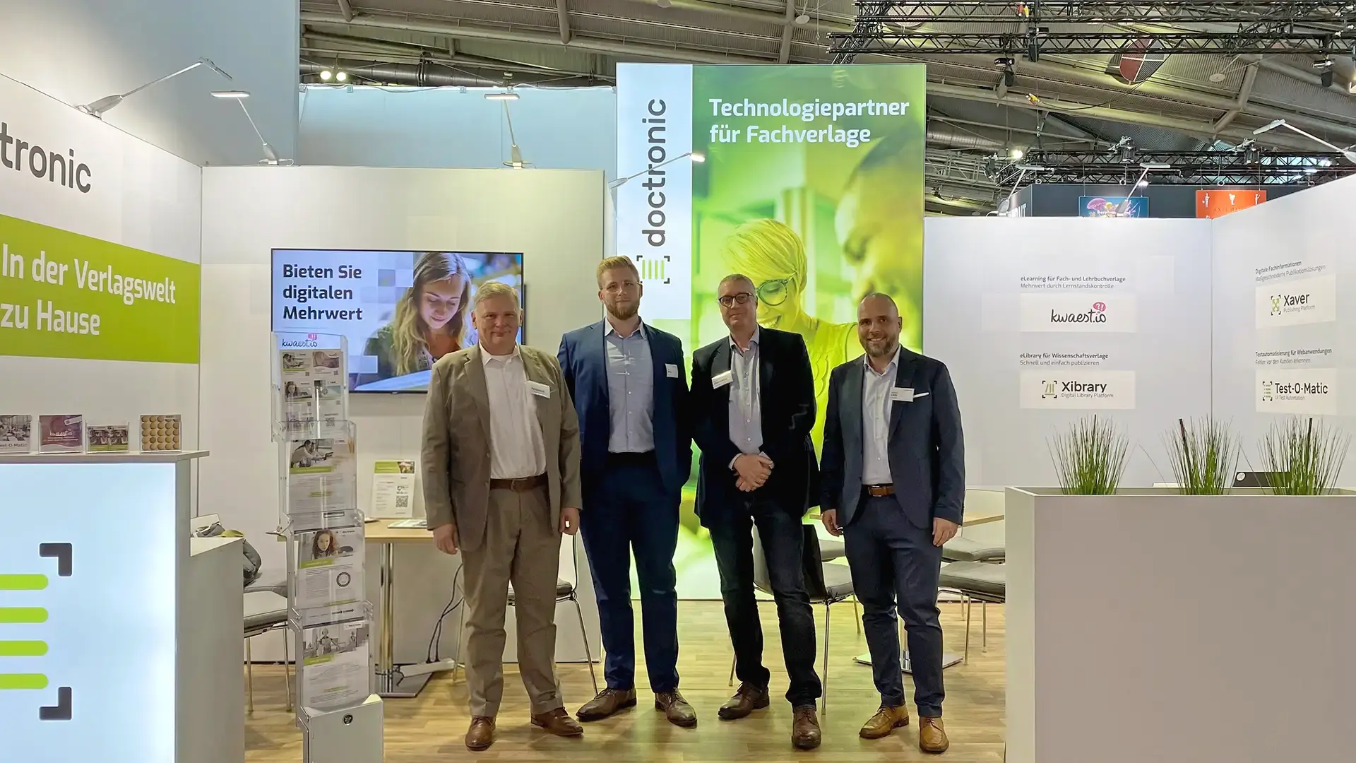 Doctronic-Mitarbeiter auf der Frankfurter Buchmesse